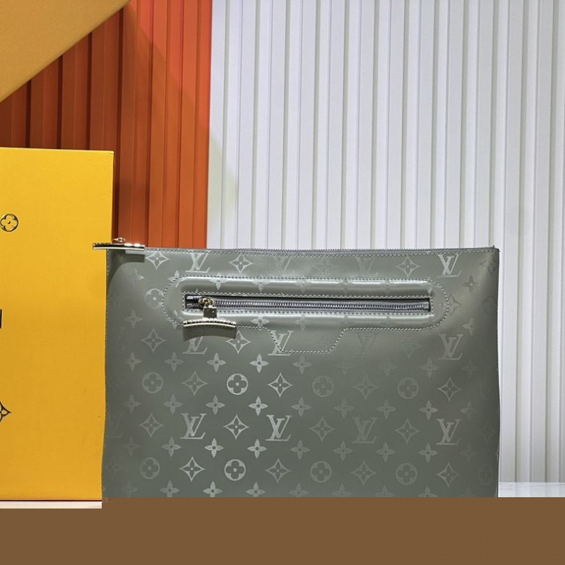 LV Clutch Bags
